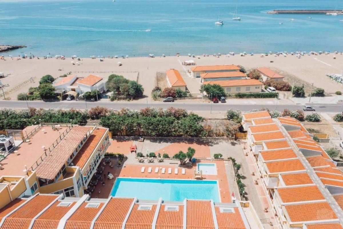 Club Malaspina Hotel and Resort